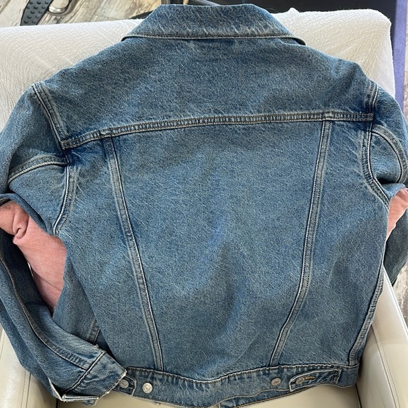 Levi's Classic Blue Denim Jacket​‎ - Picture 6 of 8
